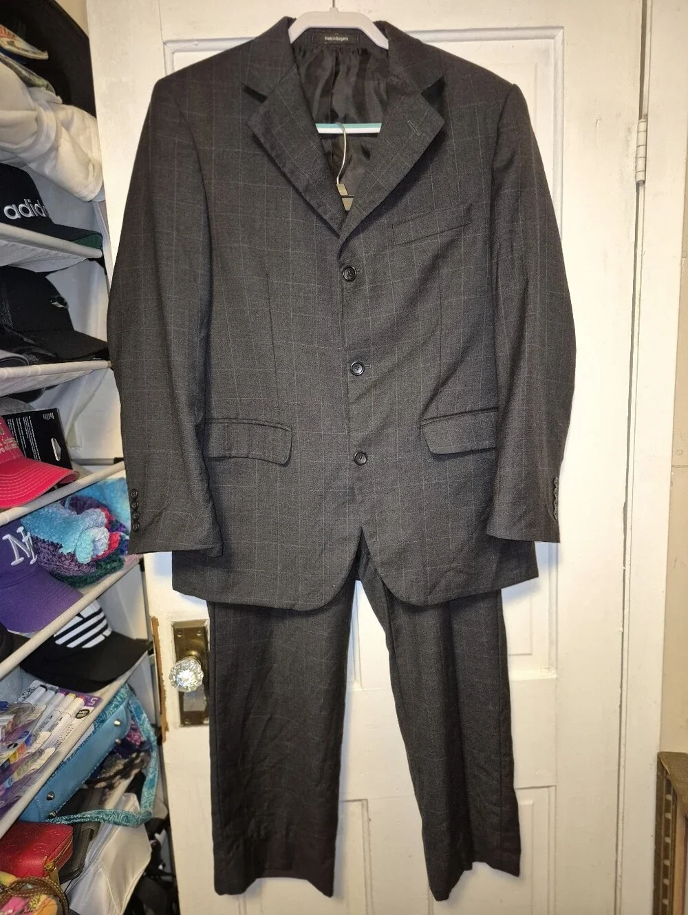 Andrea da Cossato 3-button men's suit